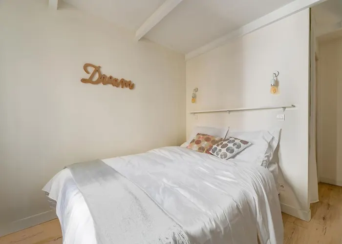 Poncelet Apartmán *