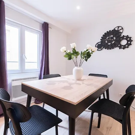 Poncelet Apartmán