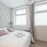 Appartement Poncelet Paris