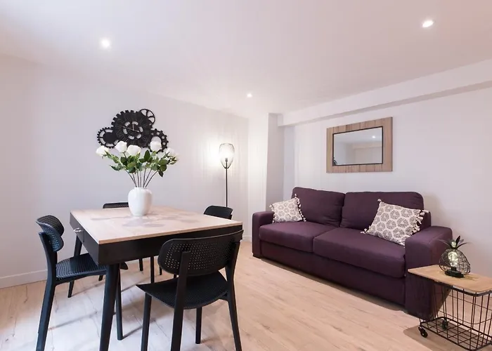 דירה Poncelet פריז