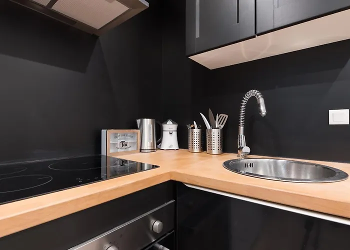 דירה Poncelet פריז